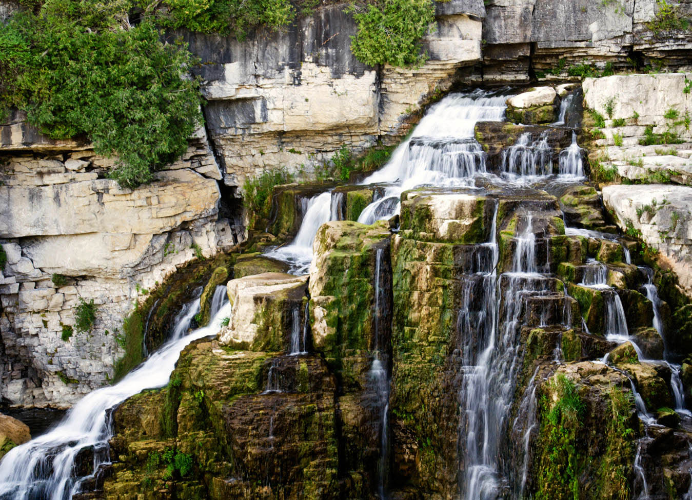 Day trips from Toronto - Inglis Falls