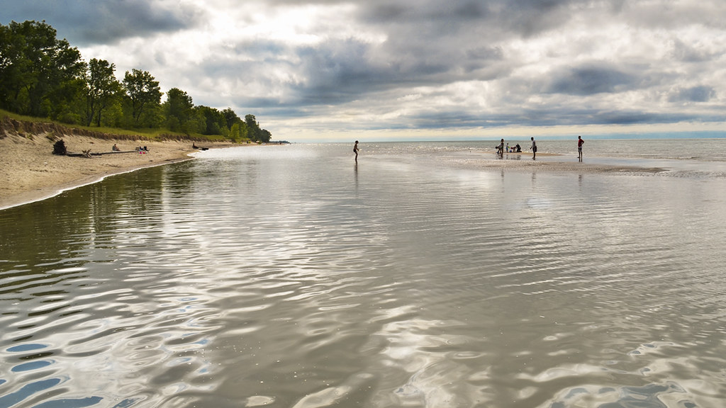 The Best Beaches Near Toronto - Long Point Provincial Park 