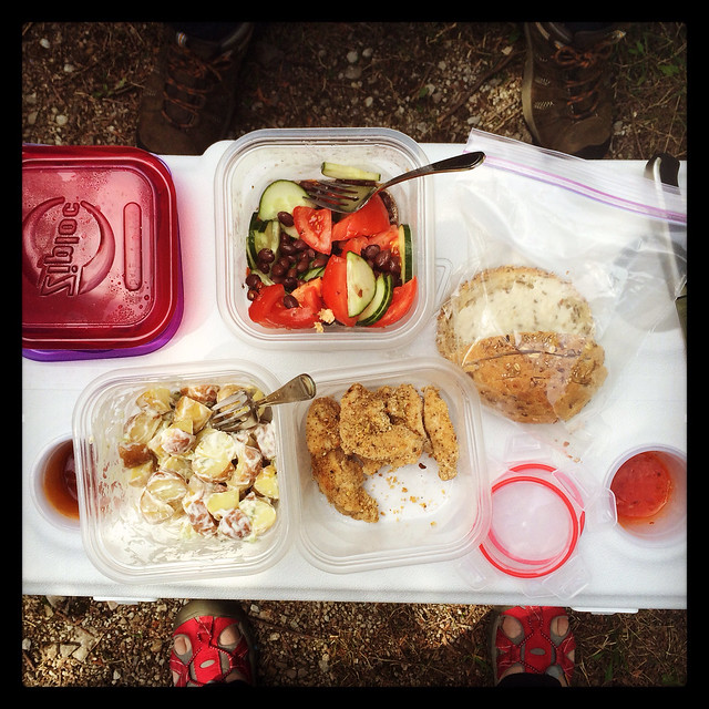 Romantic picnic tips