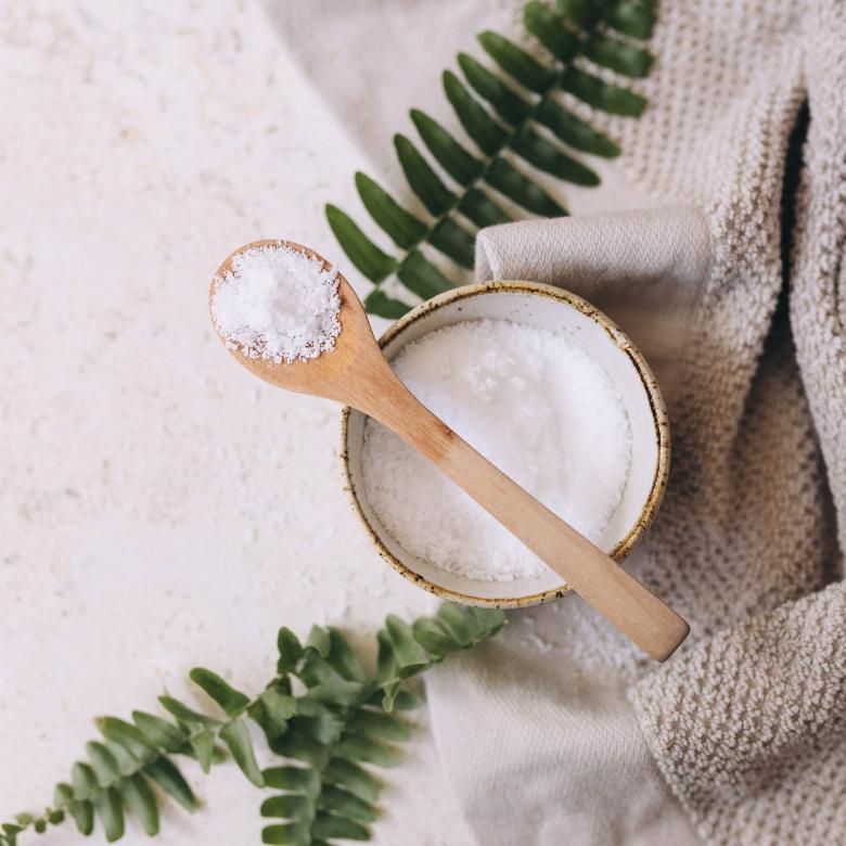 Sugar scrub for your body as a Spring self-care idea. 