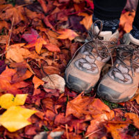 Learn how to choose hiking boots for women. #hiking #hikingtips #womensboots #womenhikingboots